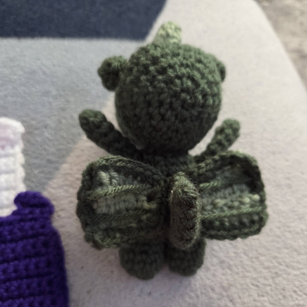 Handmade Castle and Dragon Crochet Set - Purple, Pink, Green - Picture 2 of 5